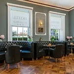 St George By Nina 3* Dublin