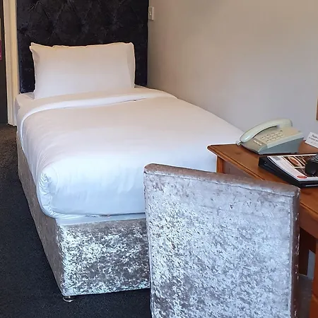 Hotel St George By Nina