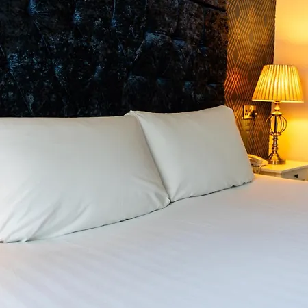 St George By Nina Hotel