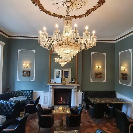 St George By Nina Отель 3*