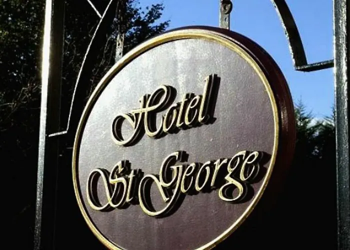 St George By Nina Hotel