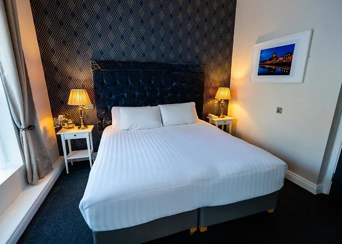 St George By Nina Hotel