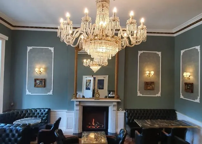 St George By Nina Hotel 3*