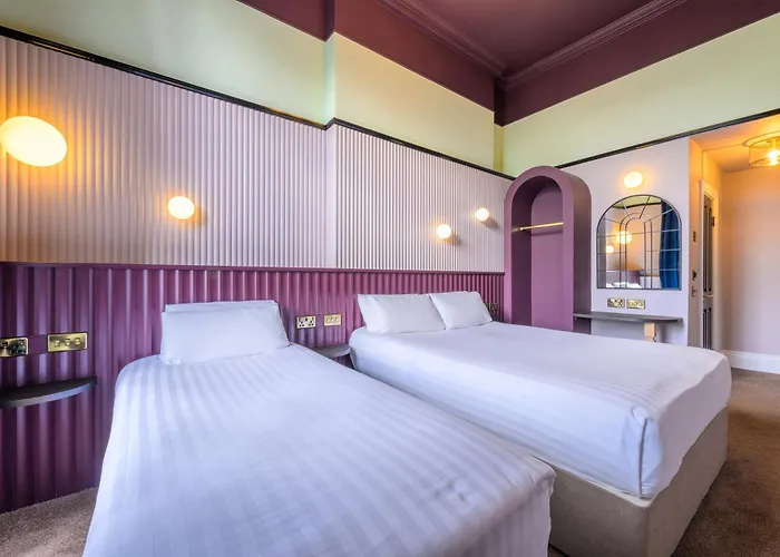 St George By Nina Hotell 3*